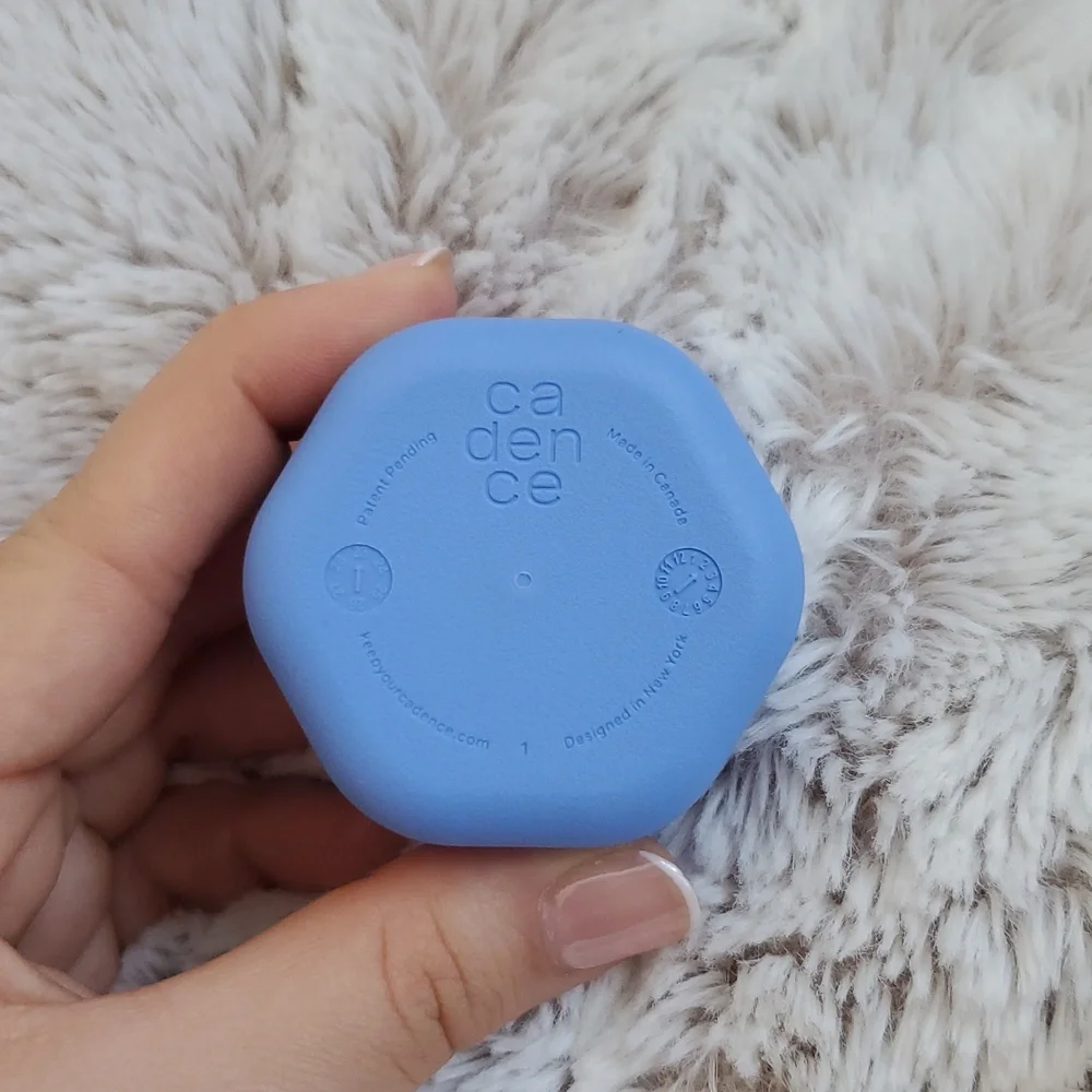 Keep Your Cadence Travel Capsule - Picture 2 of 4